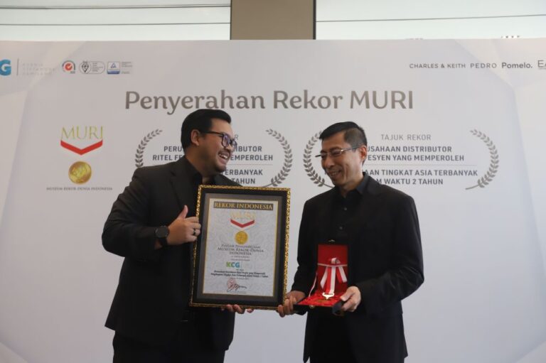 Dua rekor ini dianggap KCG semakin menegaskan posisi di industri ritel