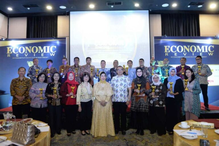 Bank DKI meraih penghargaan sebagai The Best Indonesia GCG Award IX 2025
