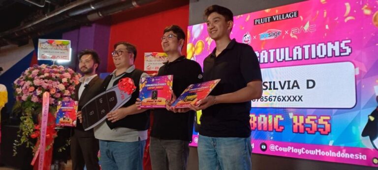 Cow Play Cow Moo Indonesia