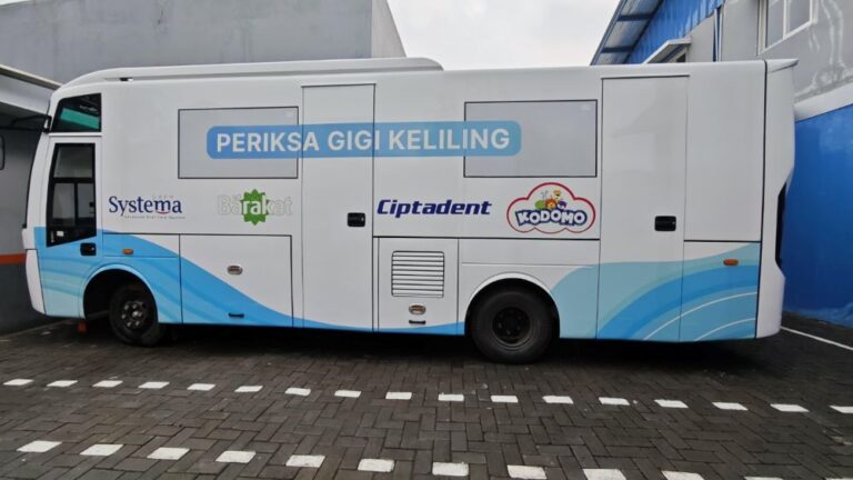 Bus Periksa Gigi Keliling