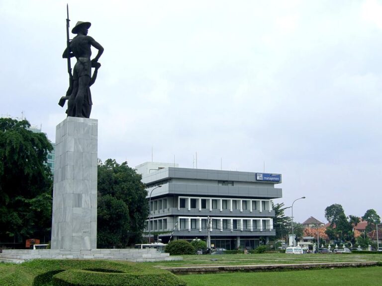 Foto Gedung A Ppm Manajemen
