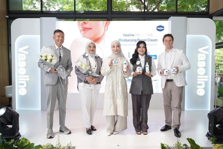 Vaseline Pro Derma